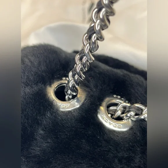 ⚡️SALE⚡️ NWT COACH SHEARLING QUILTED PILLOW BAG - Picture 4 of 9